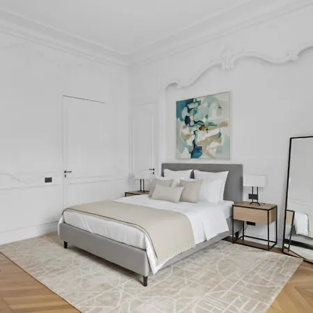 Appartamento 4 Bedrooms Georges V Tour Eiffel Parigi