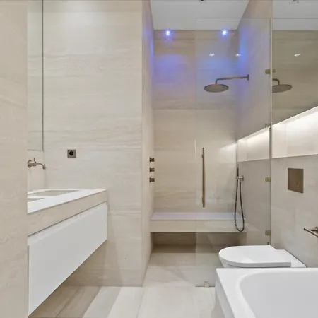 4 Bedrooms Georges V Tour Eiffel Parigi